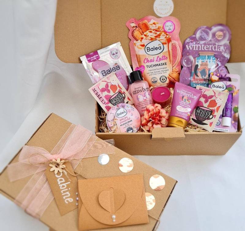 Wellness Geschenkbox Für Frauen/Geburtstagskiste Geschenk Zum Geburtstag Freundin in 3 Varianten 96 Wellness Geschenkbox Für Frauen/Geburtstagskiste Geschenk Zum Geburtstag Freundin in 3 Varianten 96 von Etsy - Tedemma