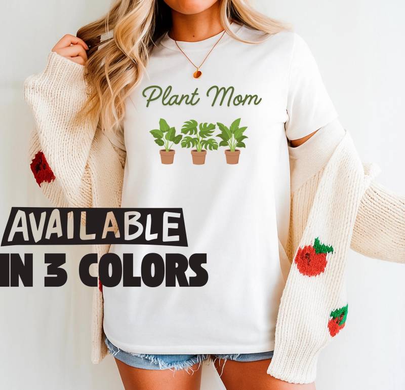 Plant Mom Shirt | Tee Lover Gift Garden Mama Lady Gardening Green Thumb Botanical T-Shirt von Etsy - TeeTori
