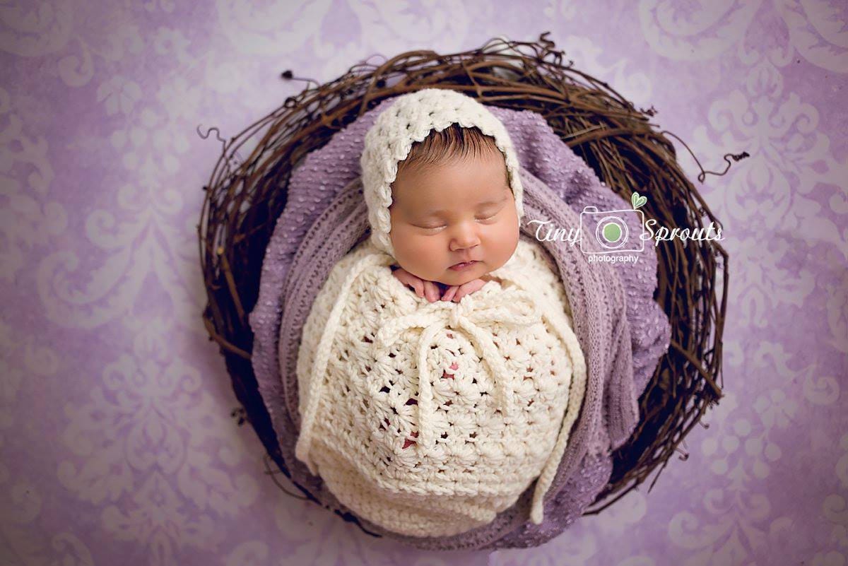 Neugeborenen Kuschelsack Und Passende Mütze - Fotografie Requisite, Junge, Neugeborene Mädchen, Gehäkelt Sternstich Swaddle Sack Neugeborenen Kuschelsack Und Passende Mütze - Fotografie Requisite, Junge, Neugeborene Mädchen, Gehäkelt Sternstich Swaddle Sack von Etsy - Thatscrocheted