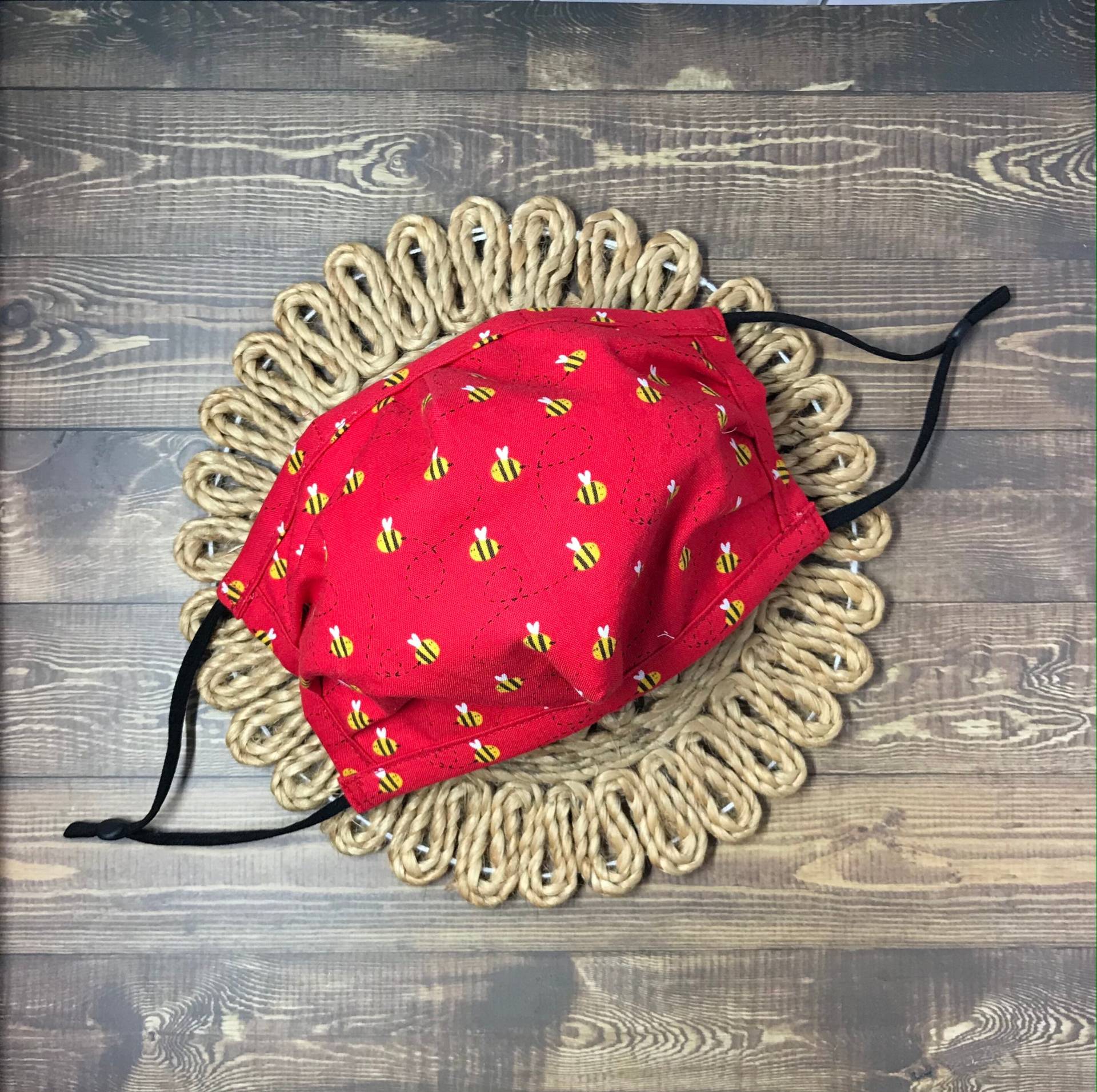 Schwärmende Bienenmasken Schwärmende Bienenmasken von Etsy - The2LoveBirdsDesigns