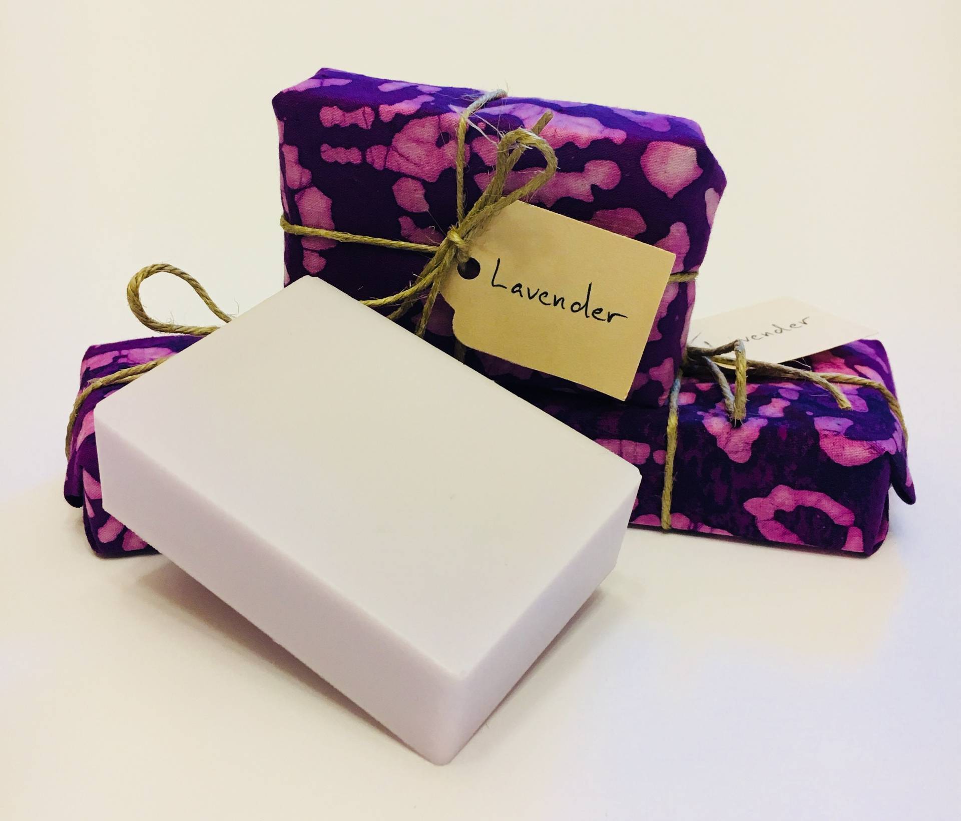 Handgemachte Ziege Milch Seife, Geschenkverpackung, Duft Für Männer Und Frauen, Luxus-Spa, Entspannen, Aromatherapie, Geschenk, Gastgeschenke, Braut Handgemachte Ziege Milch Seife, Geschenkverpackung, Duft Für Männer Und Frauen, Luxus-Spa, Entspannen, Aromatherapie, Geschenk, Gastgeschenke, Braut von Etsy - TheArtificer