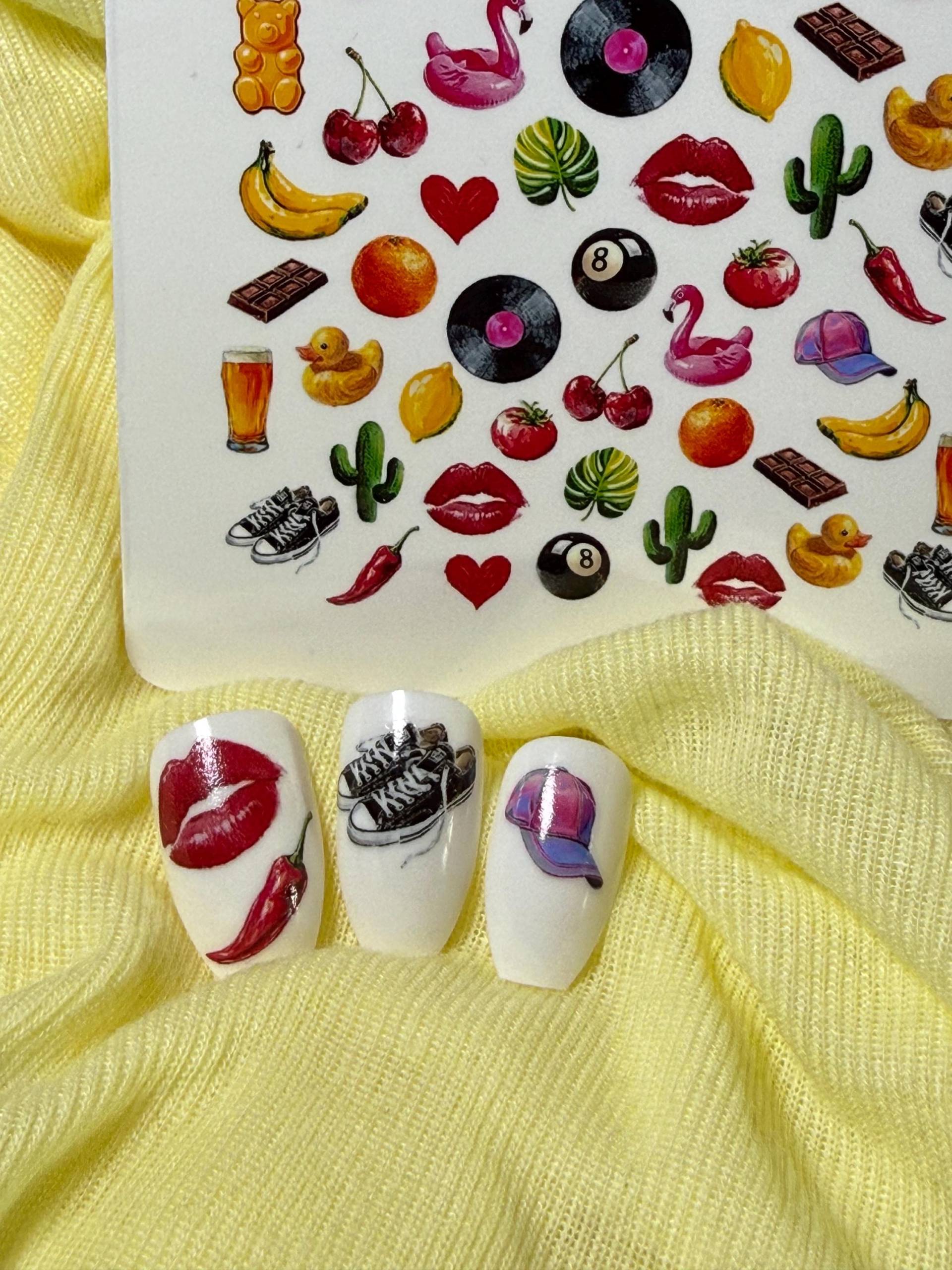 Funky Wasser Nagelsticker, Wasserschiebe Abziehbild, Nailart Stickers Retro, Hot Funky Wasser Nagelsticker, Wasserschiebe Abziehbild, Nailart Stickers Retro, Hot von Etsy - TheArtofNaildesign