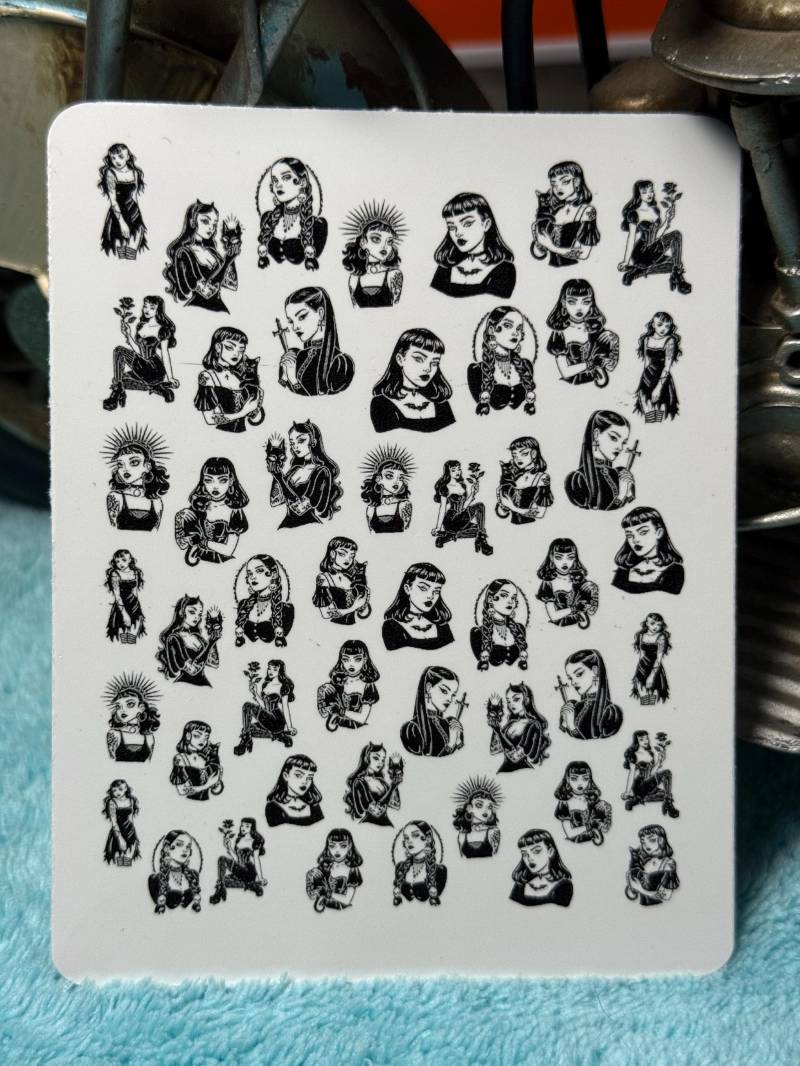 Gothic Girl Wasser Nagelsticker, Wasserschiebe Sticker Für Nägel, Nailart Stickers Schwarz von Etsy - TheArtofNaildesign