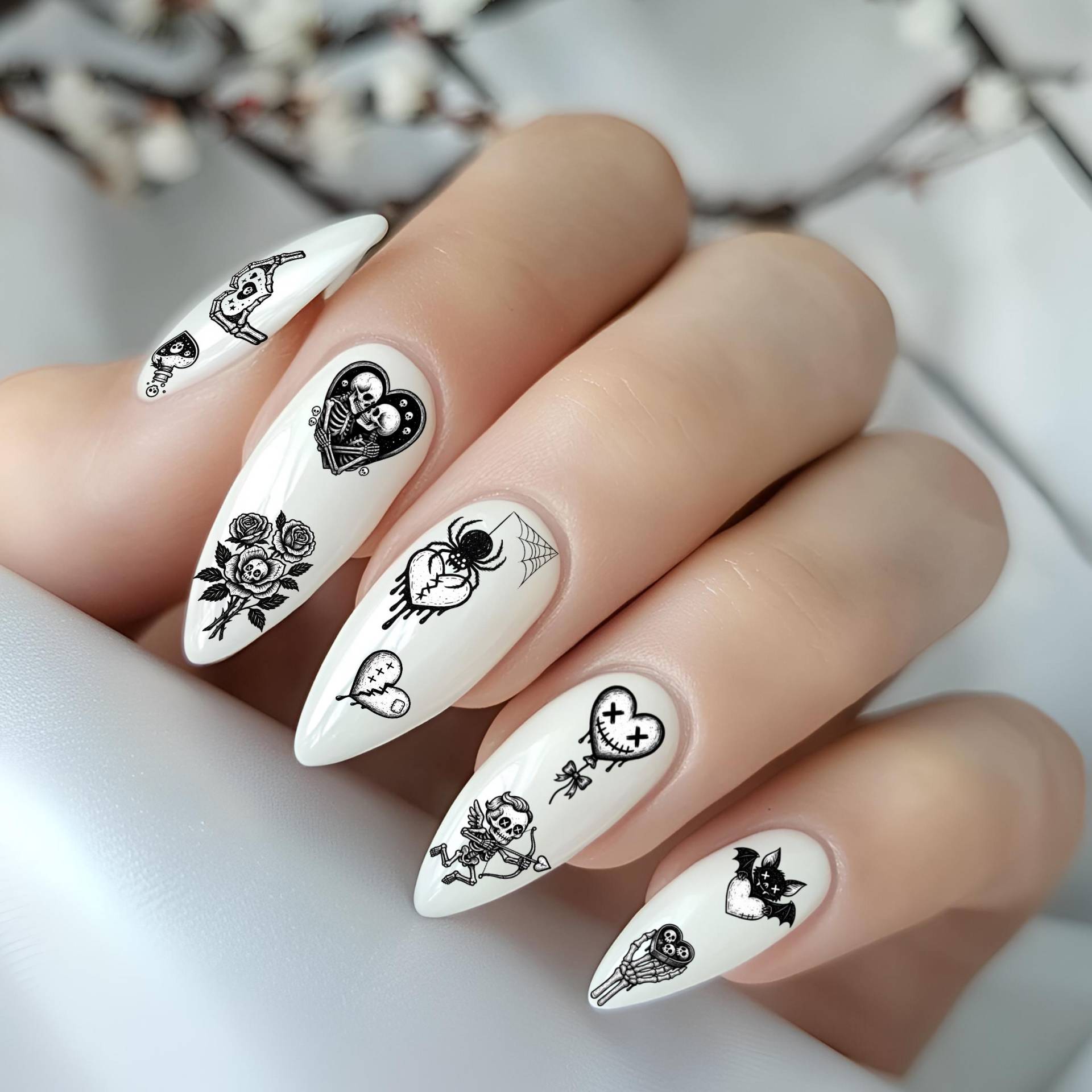 Gothic Valentinstag Nagelsticker, Wasserschiebe Sticker Nägel, Nailart Nageldesign Schwarz Weiß Gothic Valentinstag Nagelsticker, Wasserschiebe Sticker Nägel, Nailart Nageldesign Schwarz Weiß von Etsy - TheArtofNaildesign