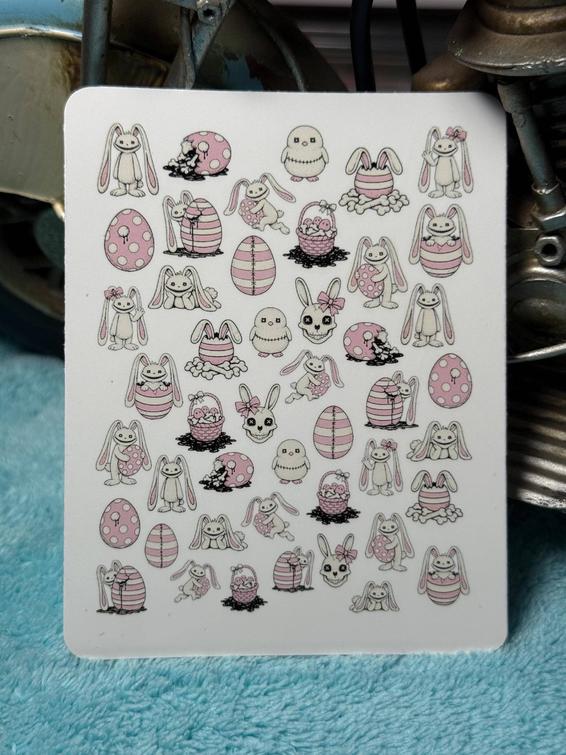 Gruselige Ostern Wasser Nagelsticker, Wasserschiebe Sticker Für Nägel, Nailart Stickers Osterhase, Pastel Goth Eier Und Hasen von Etsy - TheArtofNaildesign