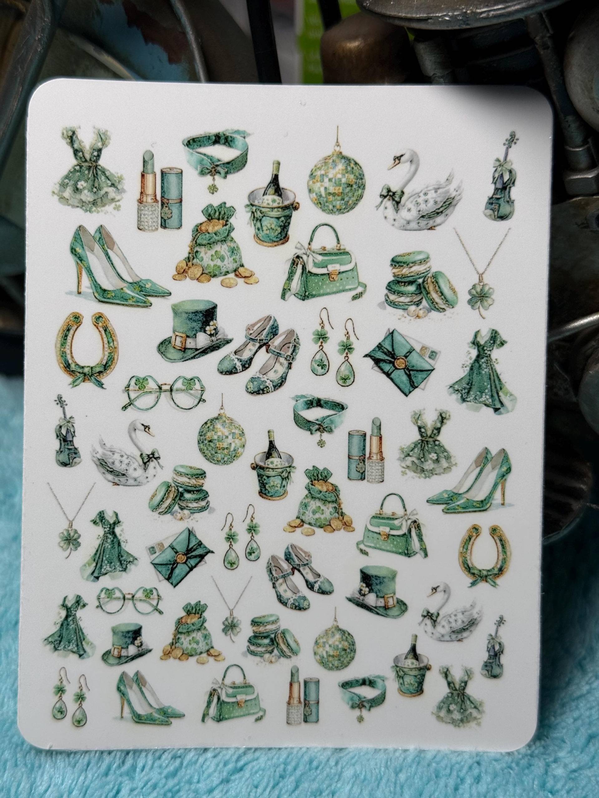 Kokette St. Patrick's Nailart Wasserschiebe Stickers Für Nägel, Nagelsticker Kleeblatt Irisch Regenbogen von Etsy - TheArtofNaildesign