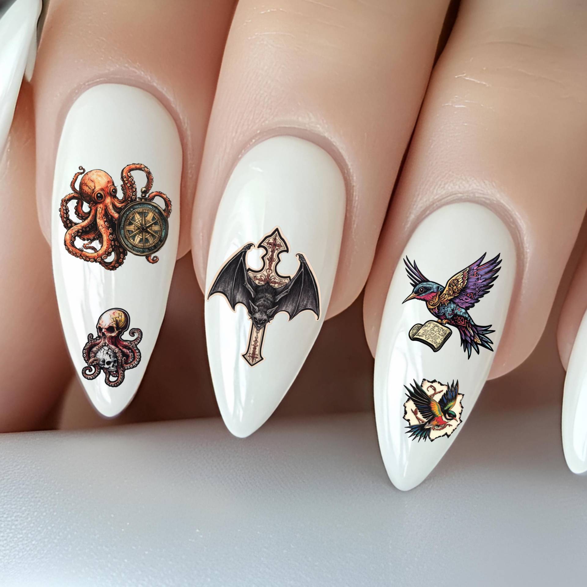 Old School Tiere Wasser Nagelsticker, Wasserschiebe Sticker Für Nägel, Oktopus, Drachen, Schlangen-Schädel, Fledermaus von Etsy - TheArtofNaildesign