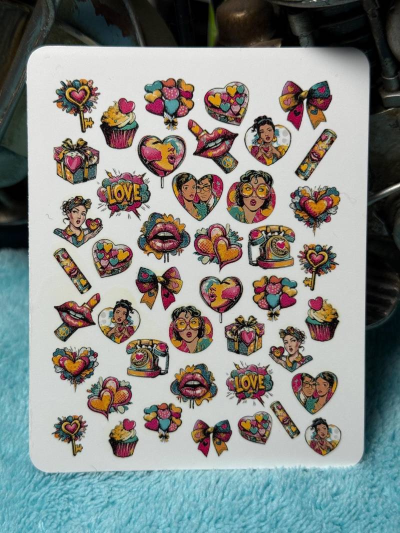 Pop Art Valentinstags Nailart Wasserschiebe Stickers Für Nägel, Nagelsticker Retro von Etsy - TheArtofNaildesign