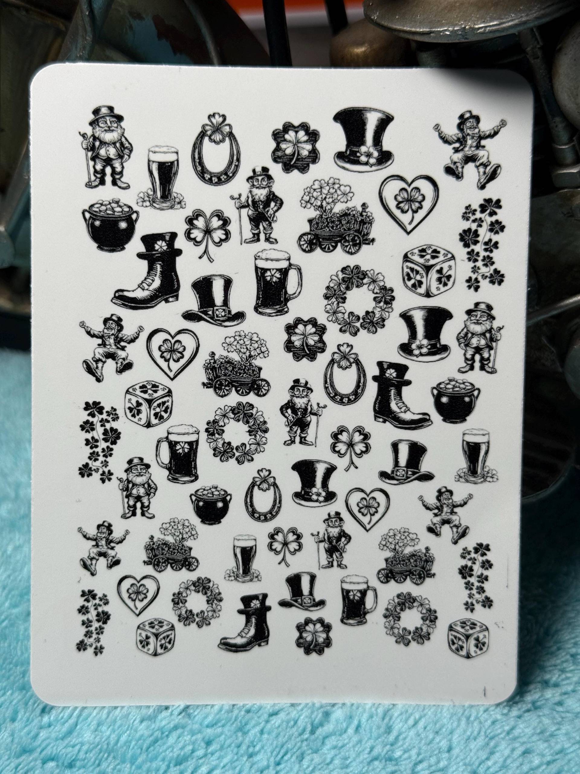 St. Patricks Day Wasser Nagelsticker, Wasserschiebe Sticker Für Nägel, Nailart Stickers Schwarz, Kleeblatt, Gnom von Etsy - TheArtofNaildesign