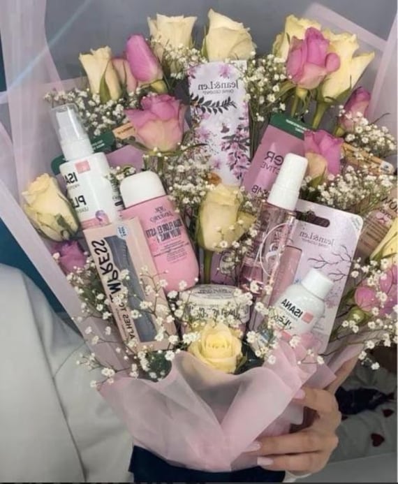 Make-Up Bouquet Make-Up Bouquet von Etsy - TheBeautyMinaretDE