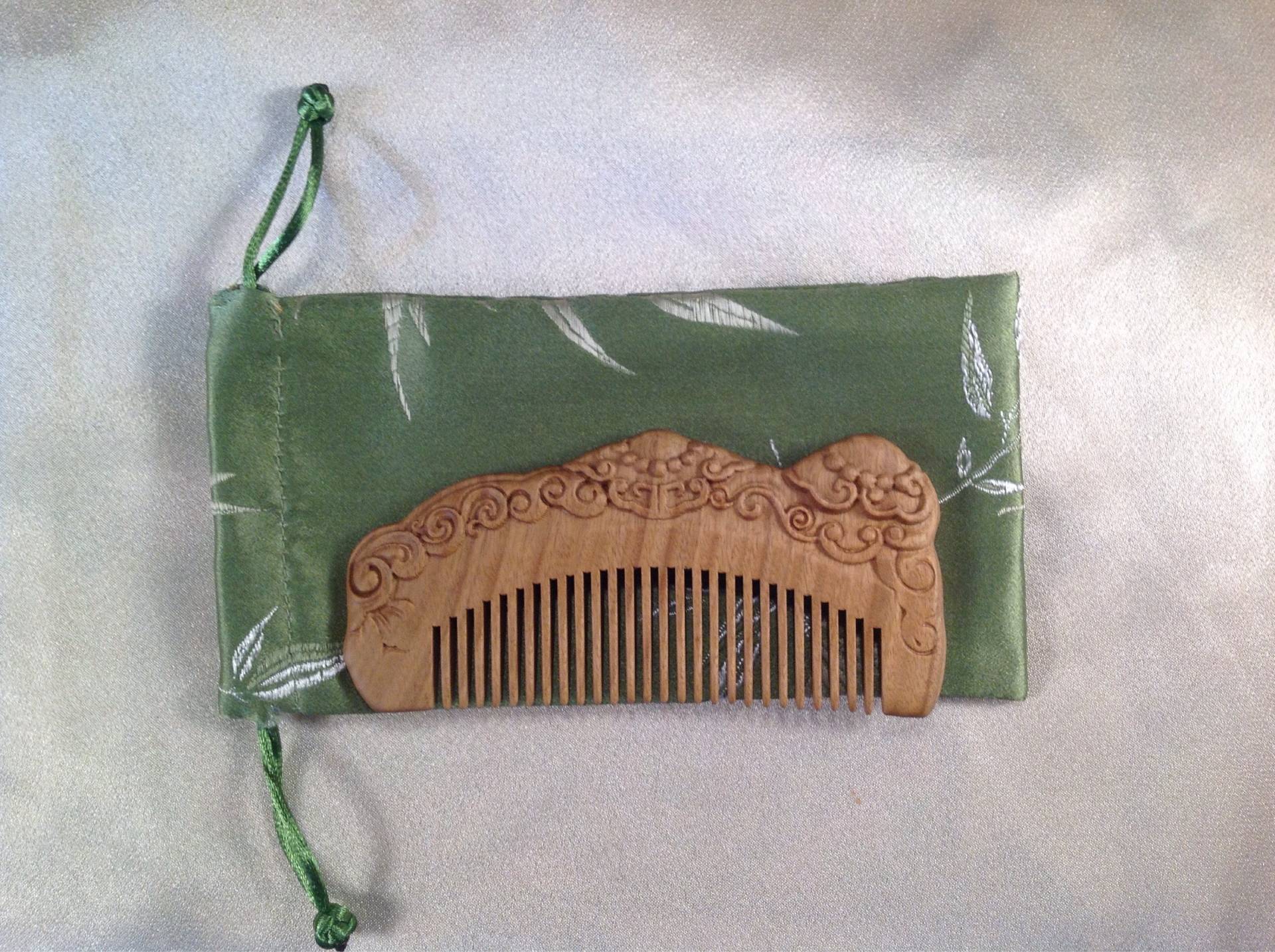 A0024 - Holzkamm von Etsy - TheCombStoreFinds