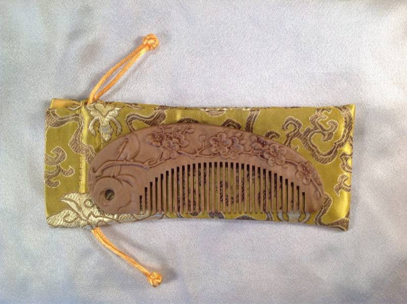A0028 - Holzkamm von Etsy - TheCombStoreFinds