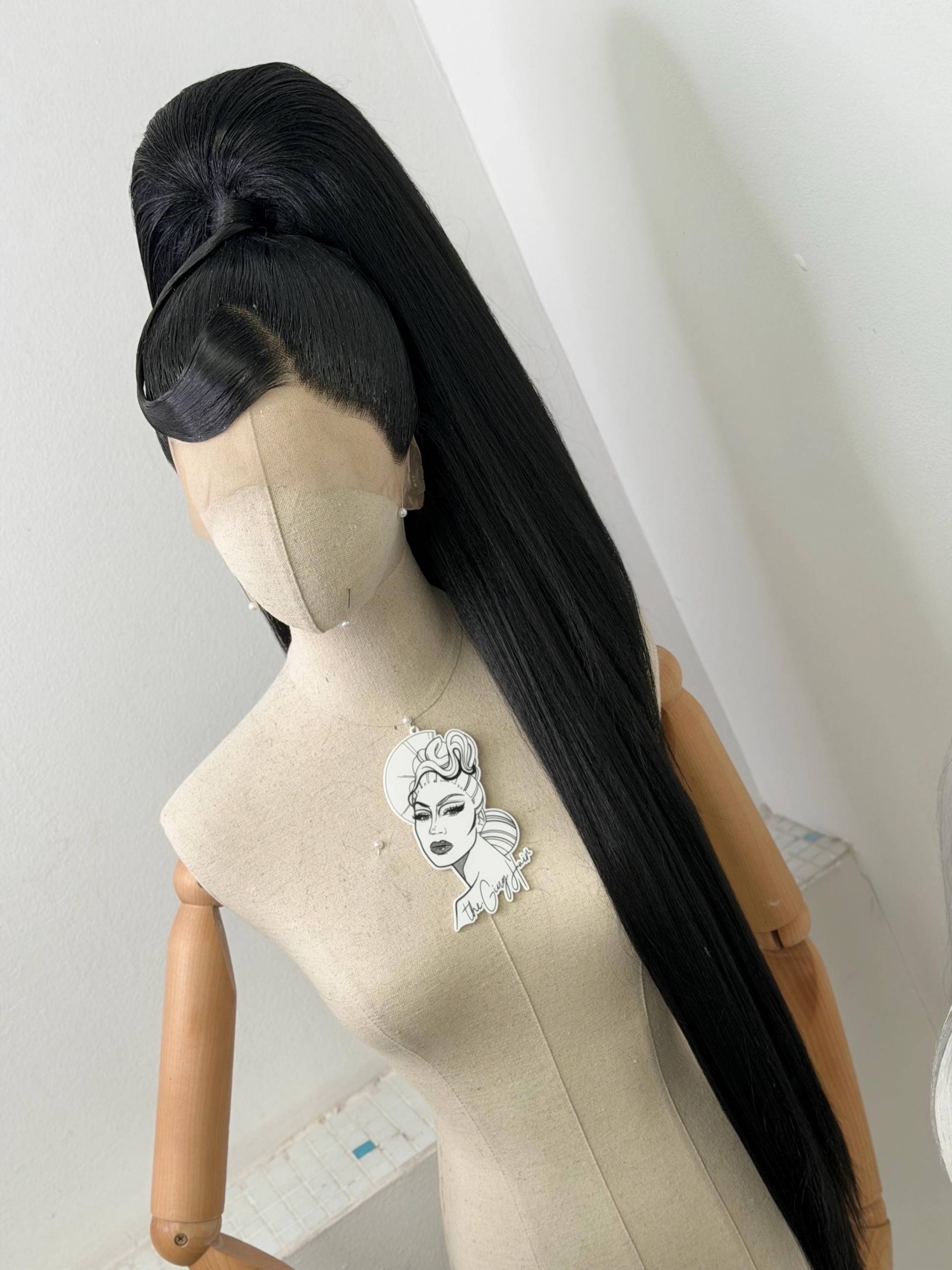 Classy Sleek Ponytail Wig Half Up Deep Black Classy Sleek Ponytail Wig Half Up Deep Black von Etsy - TheGingHair