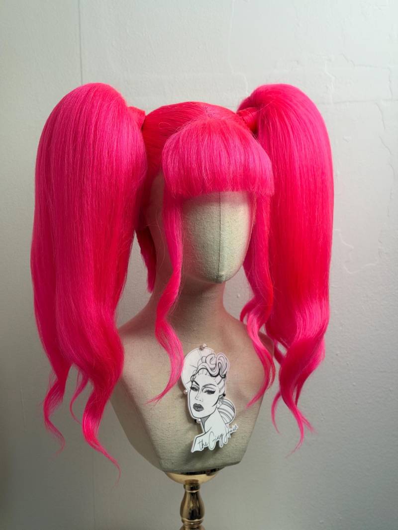 Cosplay Anime Hot-Pink Pigtails von Etsy - TheGingHair