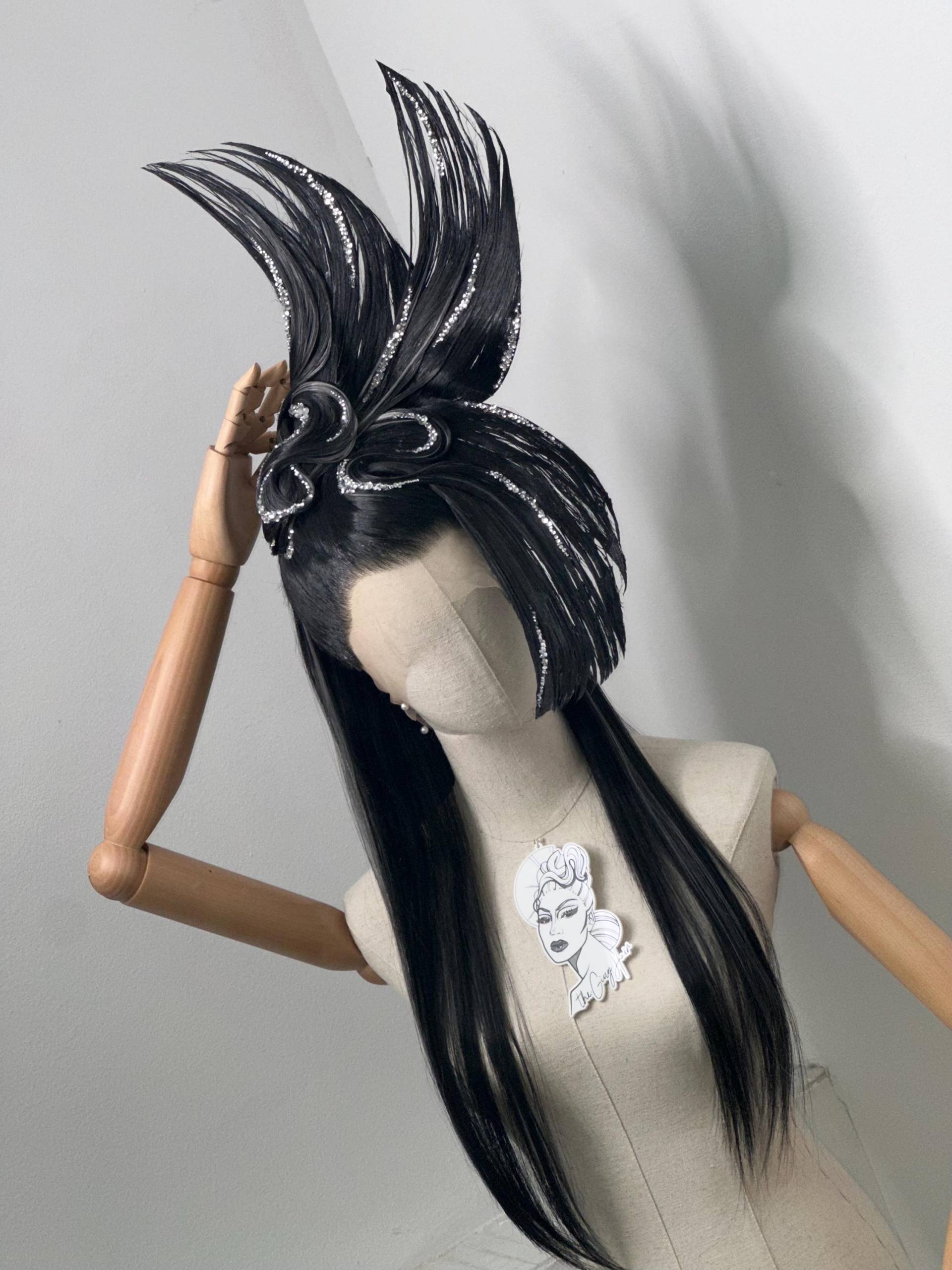 Crystal-Black Wing-Wig von Etsy - TheGingHair