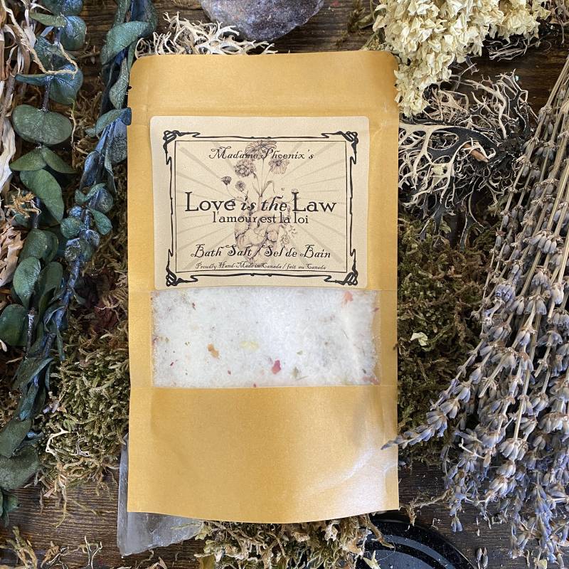 Liebe Ist Das Gesetz Badesalz Liebe Ist Das Gesetz Badesalz von Etsy - TheMadamePhoenix