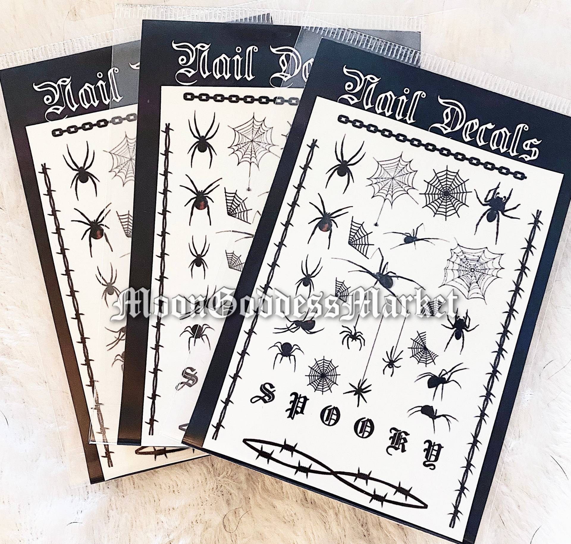 Gruselige Spinne Schwarze Witwe Nägel Nagel Aufkleber Wasserschiebefolie Von Nails Moon Goddess Market | Handmade Geschenk Gruselige Spinne Schwarze Witwe Nägel Nagel Aufkleber Wasserschiebefolie Von Nails Moon Goddess Market | Handmade Geschenk von Etsy - TheMoonGoddessMarket