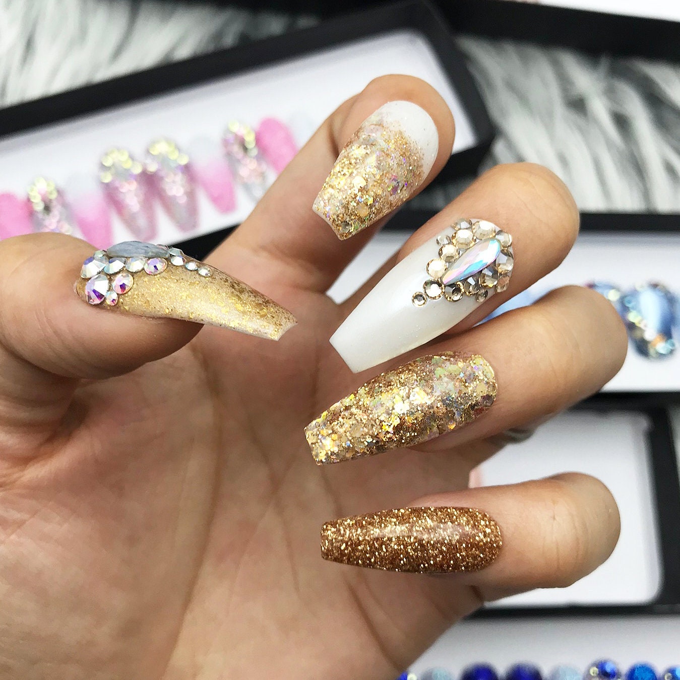 Gold Cream Glitter Swarovski Crystal Fairy Dust Press On Nails | Any Shape Fake False Glue von Etsy - TheNailest