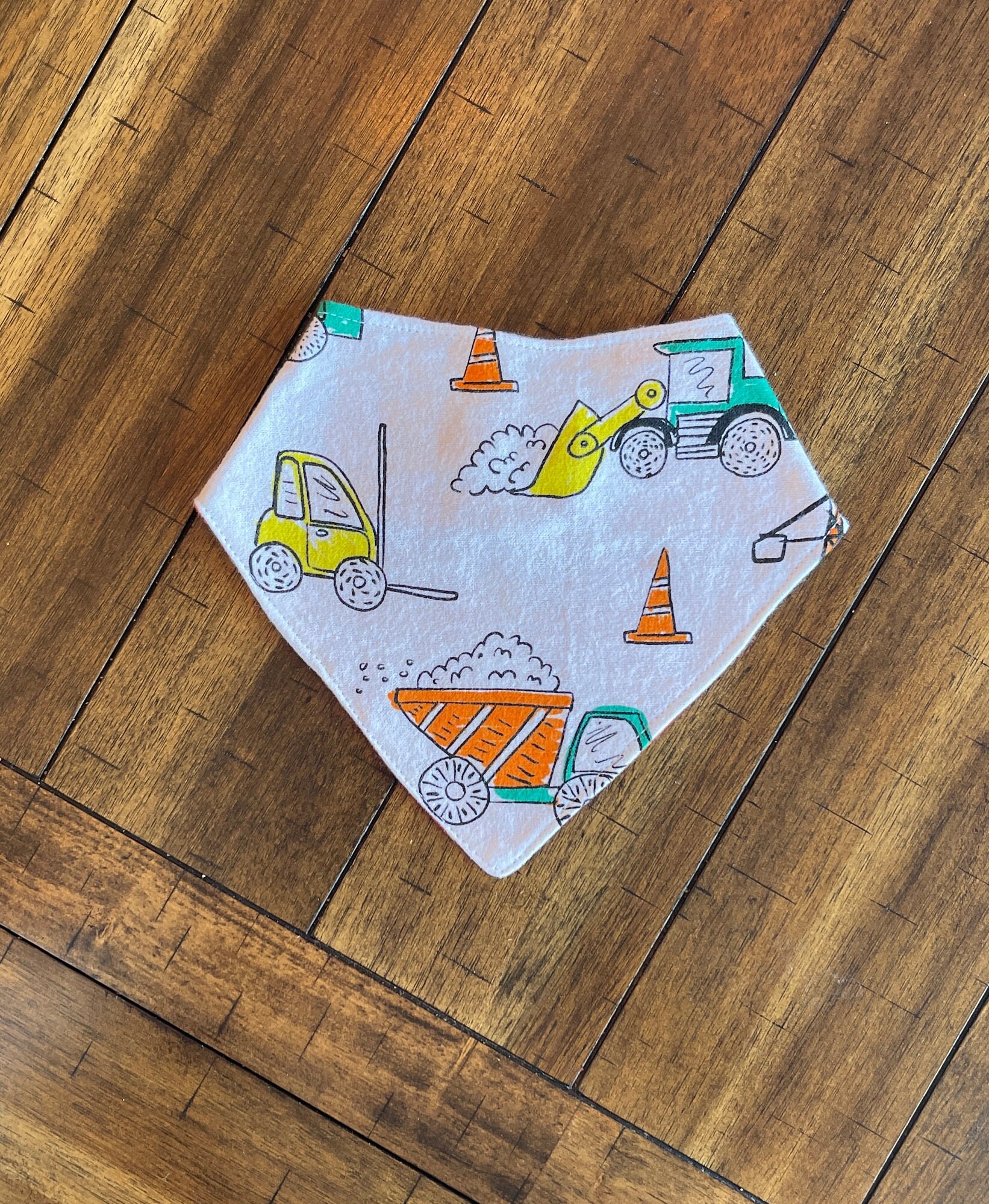 Super Spaß Baustellen Bandana Sabber Lätzchen von Etsy - TheNordicNana