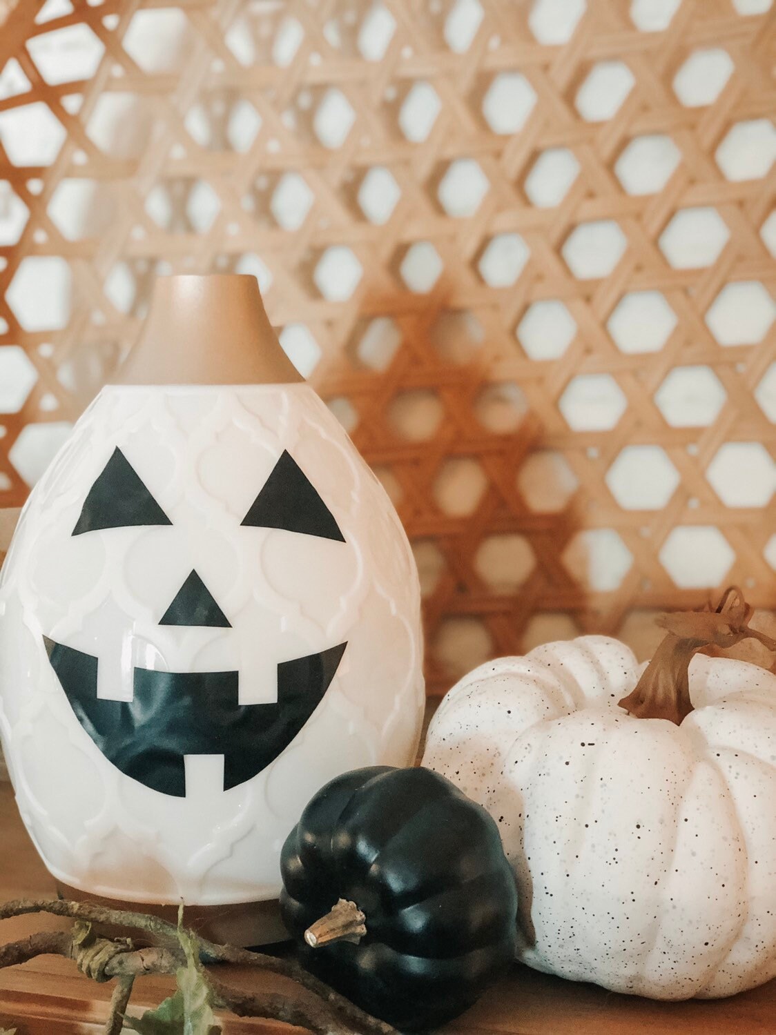 Wüstennebel Diffusor Kürbis Gesicht 1~ Jack-O-Laterne Vinyl Aufkleber Wüstennebel Diffusor Kürbis Gesicht 1~ Jack-O-Laterne Vinyl Aufkleber von Etsy - TheOilyGathering