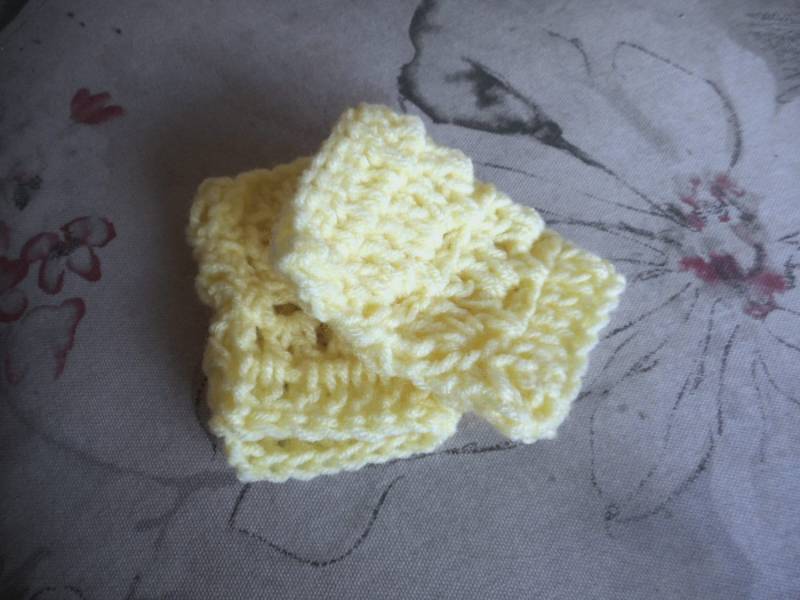 Zitronenscheiben Kind/Kleinkind. Fingerlose Handschuhe Gehäkelte Armstulpen Pulswärmer Zierliche Blass Gelbe Kleinkind Mädchen Mode Fotorequisite von Etsy - TheOldeCrowCottage