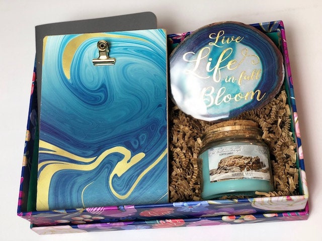 Mir Zeit Ermutigung & Wellness Ultimative Geschenk-Box-Set von Etsy - TheSBCreativeCo
