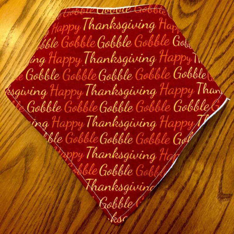 Baby Bandana Lätzchen - Thanksgiving Rote Gobble von Etsy - TheSewingGinger