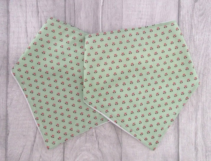 Baby Bandana Lätzchen, Mädchen Dribbeln Rosa Neue Mama Geschenk, Kleinkind Absorbierende Baby-Dusche-Geschenk, Baby-Geschenk, Baby-Schal Baby Bandana Lätzchen, Mädchen Dribbeln Rosa Neue Mama Geschenk, Kleinkind Absorbierende Baby-Dusche-Geschenk, Baby-Geschenk, Baby-Schal von Etsy - TheSewnbySarahShop