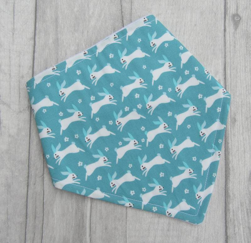 Kaninchen Lätzchen, Baby Bandana Dribbeln Baby-Dusche-Geschenk, Neugeborene Kleinkind Baby-Schal, Baby-Geschenk, Neue Mama Geschenk Kaninchen Lätzchen, Baby Bandana Dribbeln Baby-Dusche-Geschenk, Neugeborene Kleinkind Baby-Schal, Baby-Geschenk, Neue Mama Geschenk von Etsy - TheSewnbySarahShop