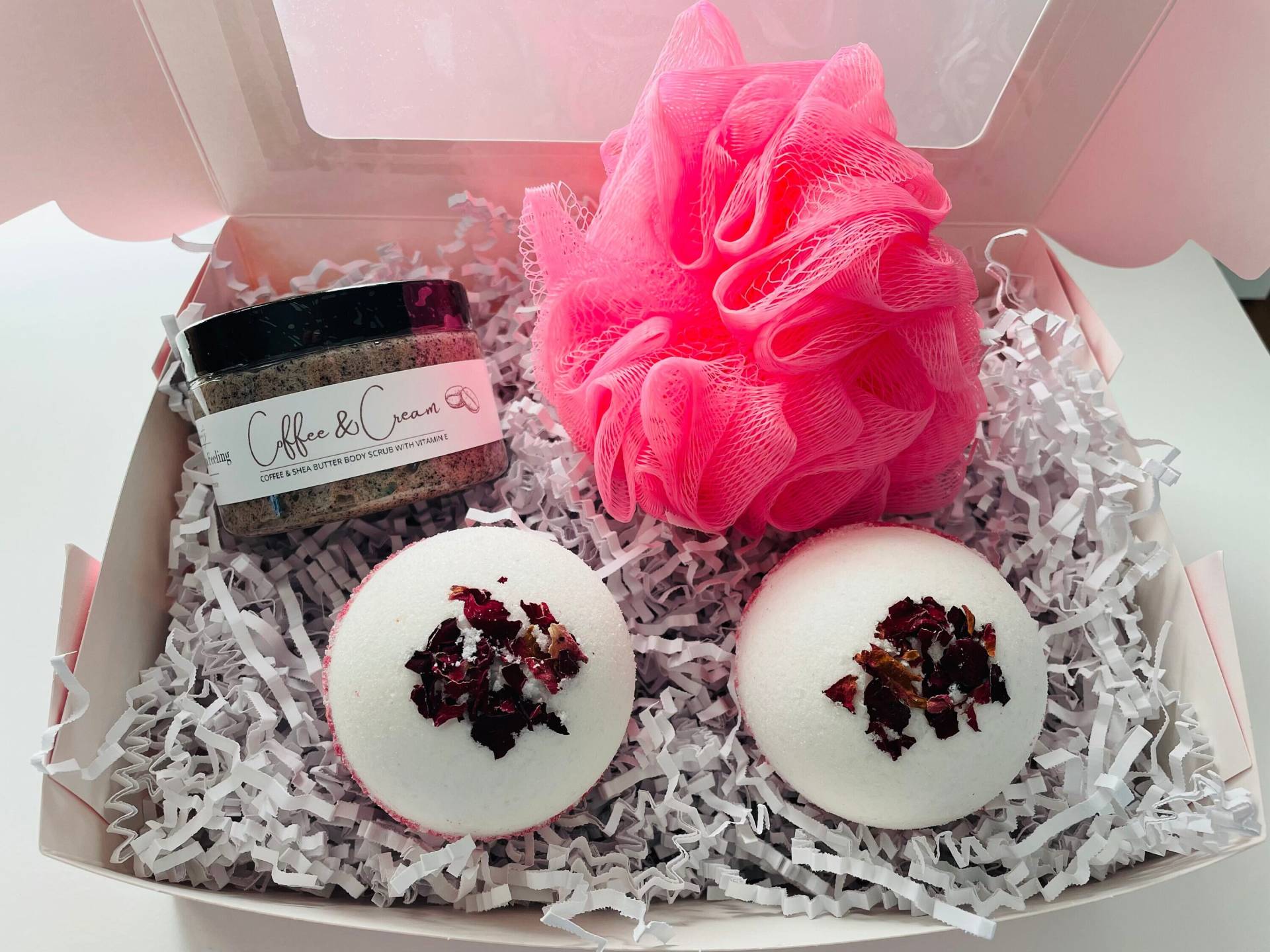 Badekugel Box, Bade Geschenk, Valentinstag Geschenk Frauen, Für Mama, Freundin, | Inklusive Geschenkverpackung Badekugel Box, Bade Geschenk, Valentinstag Geschenk Frauen, Für Mama, Freundin, | Inklusive Geschenkverpackung von Etsy - TheSpaFeeling