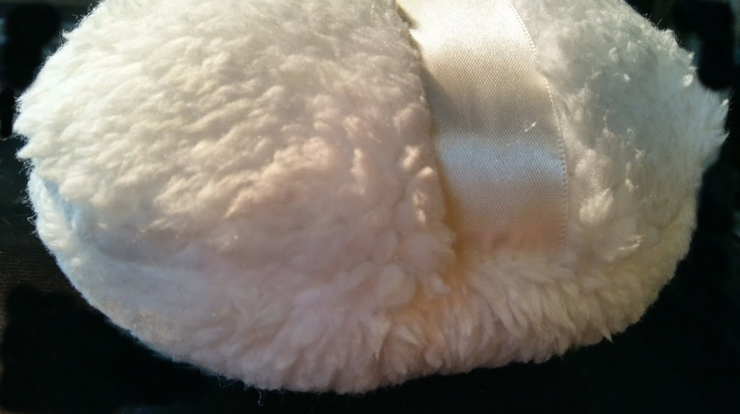 Mittelgroßer Flauschiger Fleece-stoff-Körper Powder Puffs - Von Prinzessin Poo 11 12 cm von Etsy - TheSycamoreBoutique