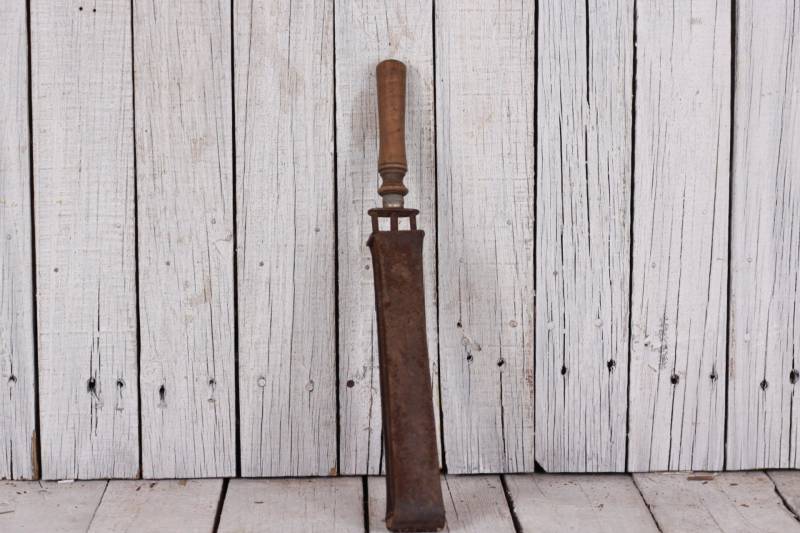 Antiker Streichriemen Aus Leder Barbier Zum Abziehen Von Rasiermesser, 1940Er Jahre von Etsy - TheVintageAmerica