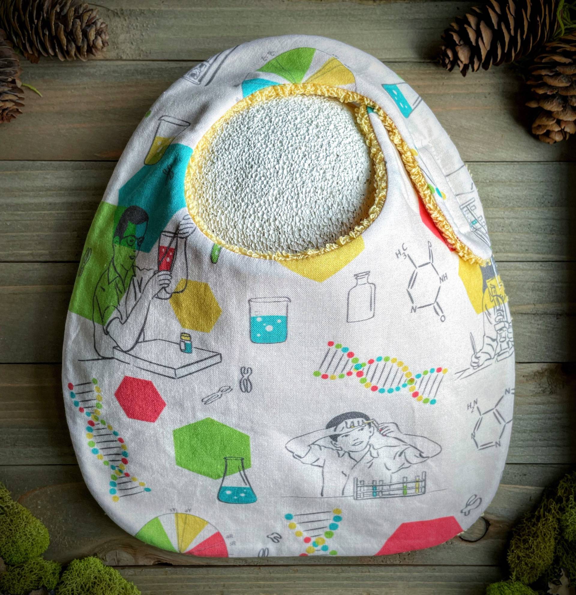 Lätzchen | Retro Wissenschaft Baby Zahnen Sabbern Absorbierende Shower Geburt Geschenk Verstellbarer Klettverschluss Geek Nerd Mint Chemiker Biologe Lätzchen | Retro Wissenschaft Baby Zahnen Sabbern Absorbierende Shower Geburt Geschenk Verstellbarer Klettverschluss Geek Nerd Mint Chemiker Biologe von Etsy - TheWobblyWaterbear