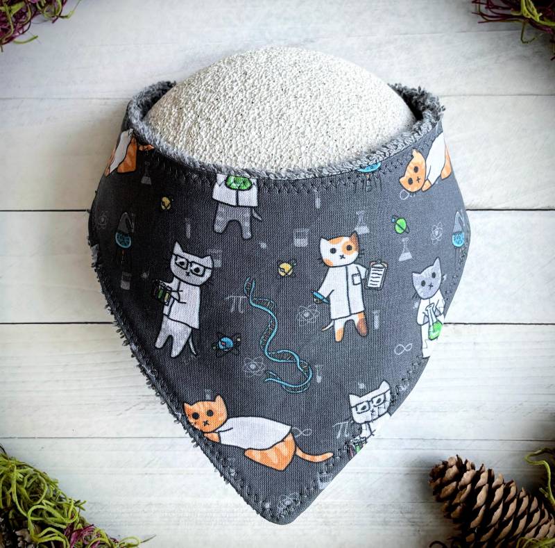 Lätzchen | Science Cats Bandana Zahnen Sabbern Absorbierende Baby Shower Geburt Geschenk Verstellbare Druckknöpfe Tierärztin Doktor Kitty Cat Lätzchen | Science Cats Bandana Zahnen Sabbern Absorbierende Baby Shower Geburt Geschenk Verstellbare Druckknöpfe Tierärztin Doktor Kitty Cat von Etsy - TheWobblyWaterbear