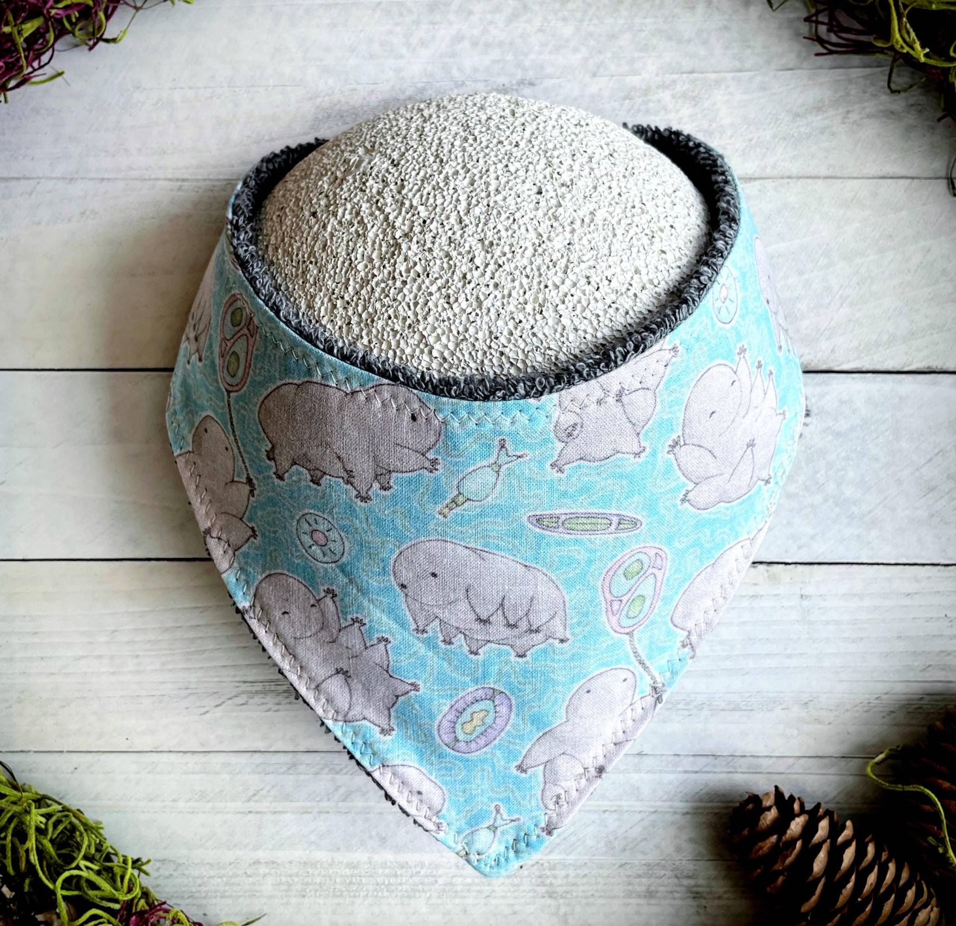 Lätzchen | Verspielt Wasserbär Bandana Zahnen Sabbern Absorbierende Baby Shower Geburt Geschenk Verstellbare Druckknöpfe Bärtierchen Geeky Fun Cute Lätzchen | Verspielt Wasserbär Bandana Zahnen Sabbern Absorbierende Baby Shower Geburt Geschenk Verstellbare Druckknöpfe Bärtierchen Geeky Fun Cute von Etsy - TheWobblyWaterbear