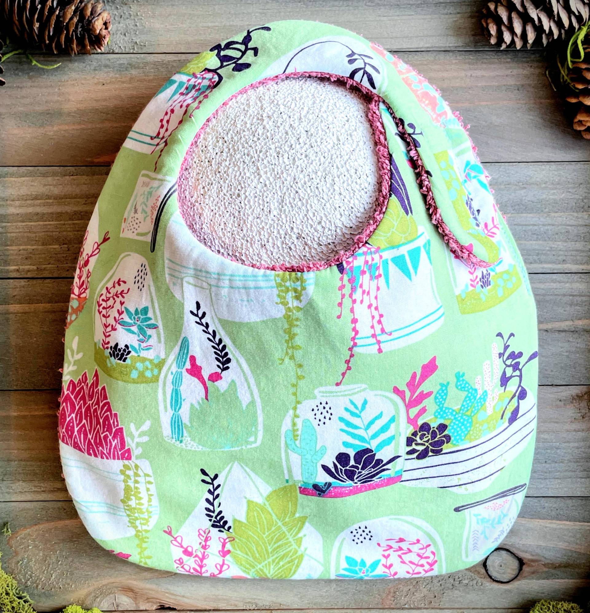 Lätzchen | Wüsten Sukkulenten Baby Zahnen Sabbern Absorbierende Shower Geburt Geschenk Verstellbarer Klettverschluss Kaktus Natur Pflanzen Fun Garten Lätzchen | Wüsten Sukkulenten Baby Zahnen Sabbern Absorbierende Shower Geburt Geschenk Verstellbarer Klettverschluss Kaktus Natur Pflanzen Fun Garten von Etsy - TheWobblyWaterbear