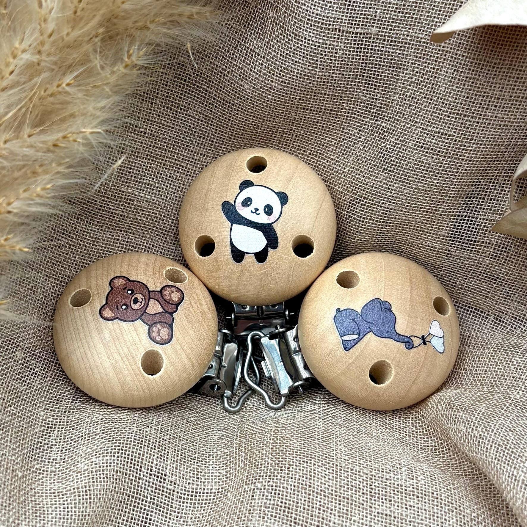Holzclip Mit Süßem Druck | Befestigungsclip Schnullerkettenclip Motivclip Babyclip Zum Basteln Diy - 100% Made in Germany von Etsy - TheWoodenCompanyEU