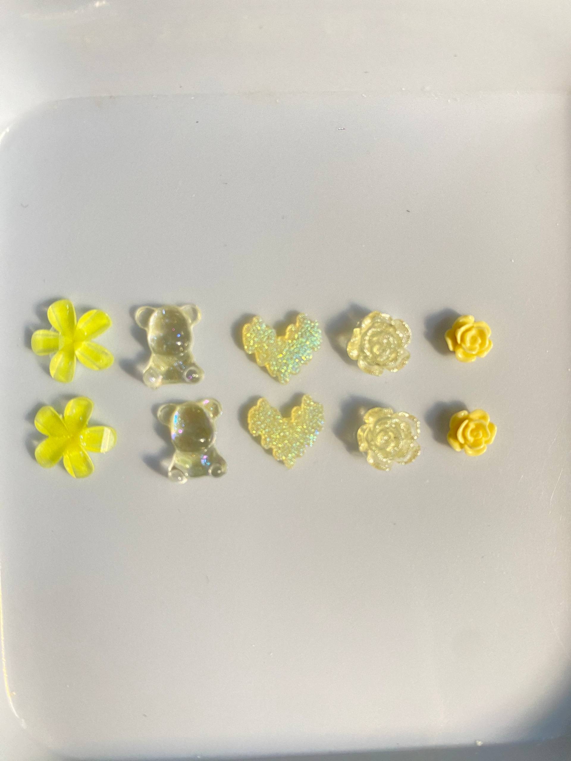 10 Stk 3D Nagel Dekorationen, Mix Blumen, Diy Basteln , Nagel Charms, Gelb Serie N3121 10 Stk 3D Nagel Dekorationen, Mix Blumen, Diy Basteln , Nagel Charms, Gelb Serie N3121 von Etsy - Thebestbox66