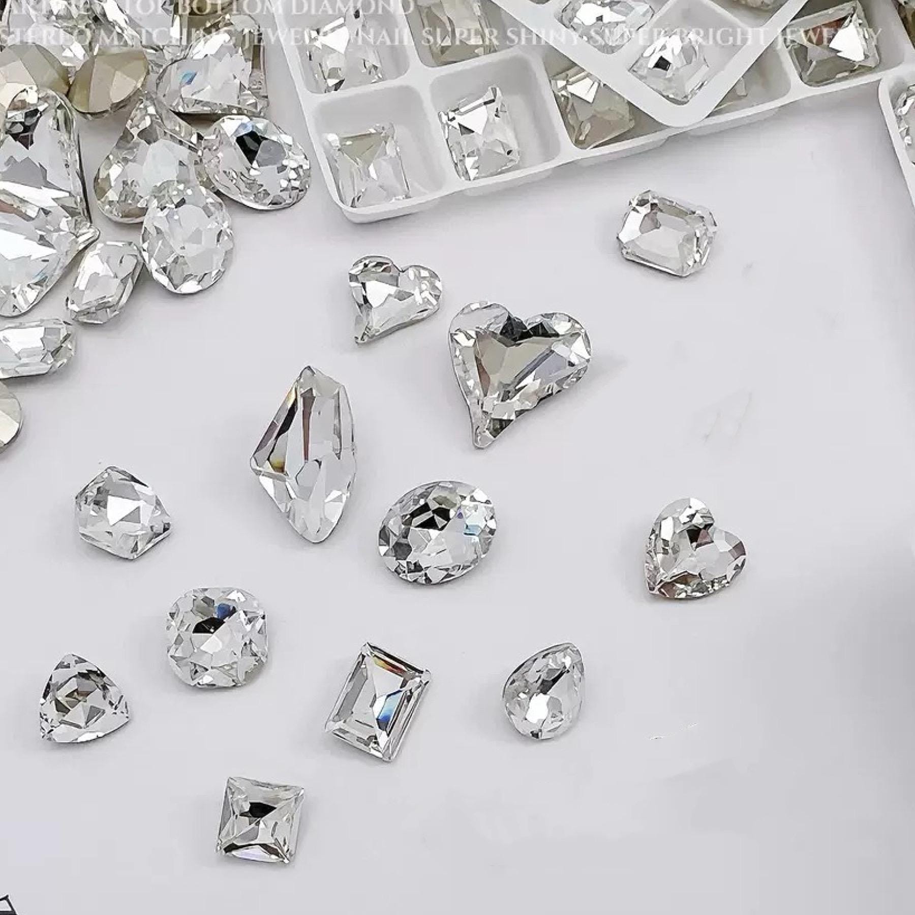 50/100/200Stk Aurora Geheimnisvolles Lila Strasssteine 3D Nagel Dekorationen, Mix Model, Diy Basteln N009 Charms 50/100/200Stk Aurora Geheimnisvolles Lila Strasssteine 3D Nagel Dekorationen, Mix Model, Diy Basteln N009 Charms von Etsy - Thebestbox66
