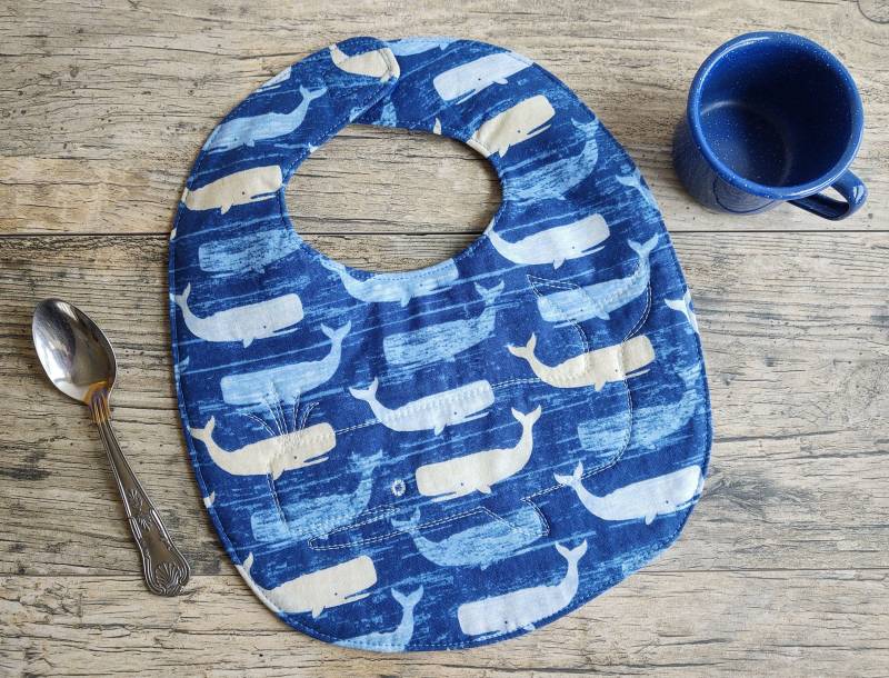 Wal-Druck-Baby-Lätzchen Wende-Baumwolllätzchen von Etsy - TheloniousPBear