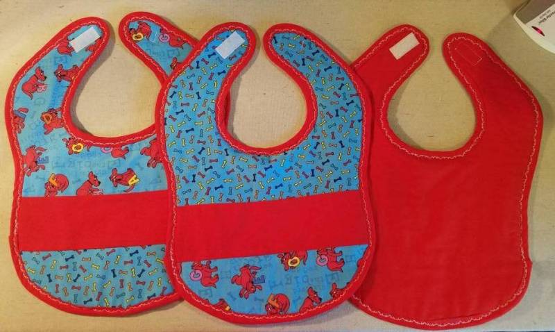 Kinderlätzchen, Sabberlätzchen, Clifford Der Große Rote Hund-stoff von Etsy - ThisNThatHodgePodge