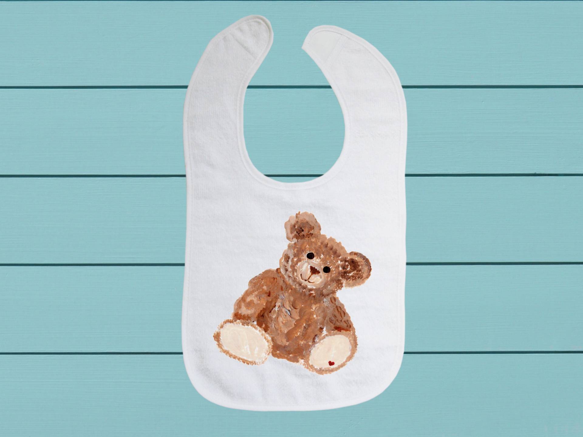 Teddy Mit Rotem Herz Lätzchen - Baumwoll Frottee Tuch Baby Weichem Verschluss von Etsy - TinaLabadiniDesigns