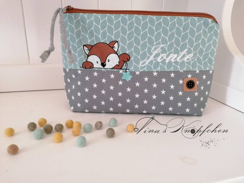 Kulturtasche /Windeltasche /Wickeltasche/Personalisierbar, Grau /Mint, Fuchs, Bestickt, Waldtiere von Etsy - DeinKuestenknopf