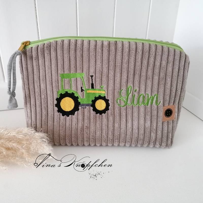 Kulturtasche /Windeltasche Aus Cord Mit Name /Wickeltasche/Personalisierbar/Beige/ Traktor/Bestickt von Etsy - DeinKuestenknopf