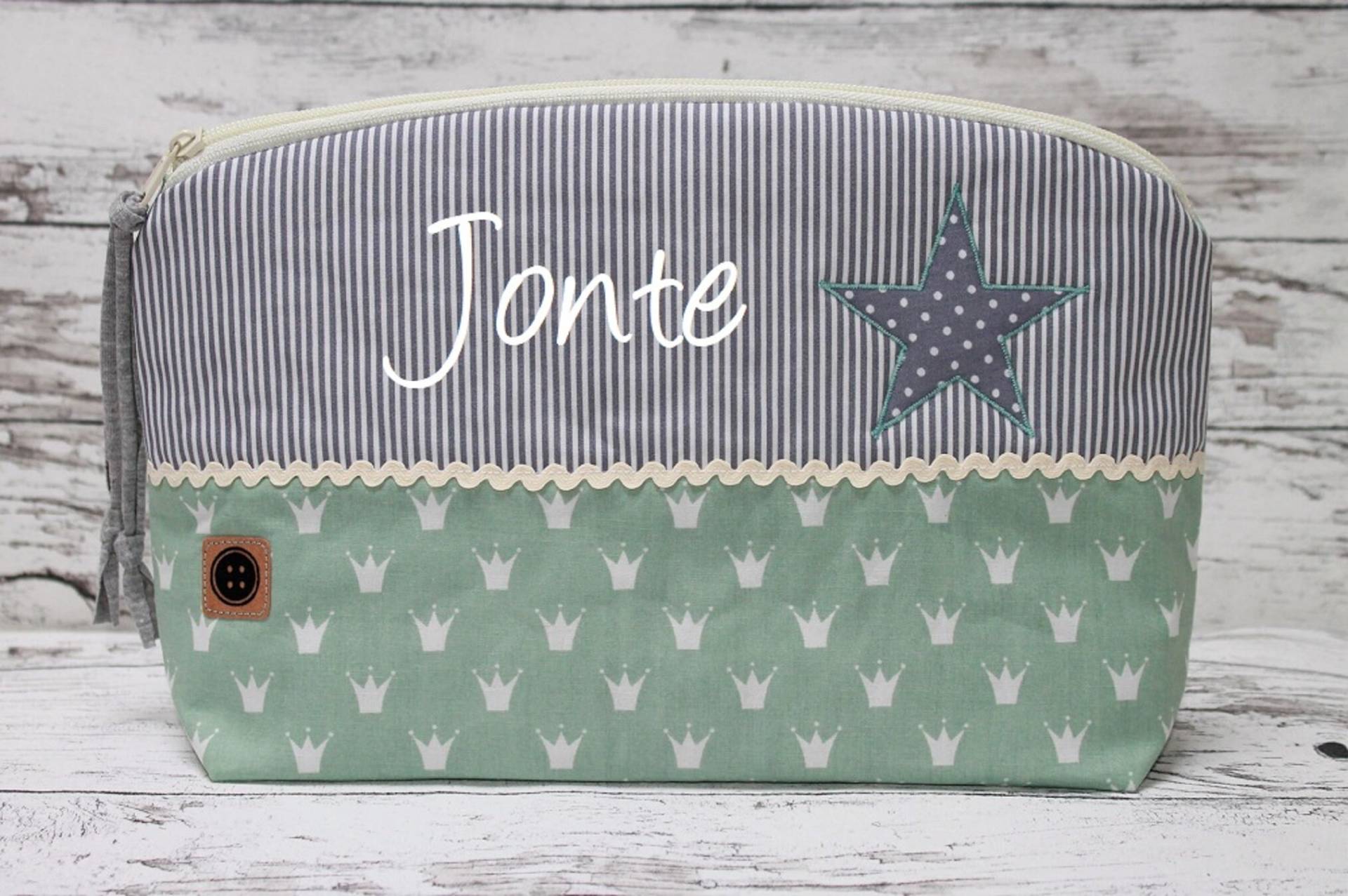 Kulturtasche /Windeltasche Inkl. Name Kulturtasche /Windeltasche Inkl. Name von Etsy - TinasKnoepfchen