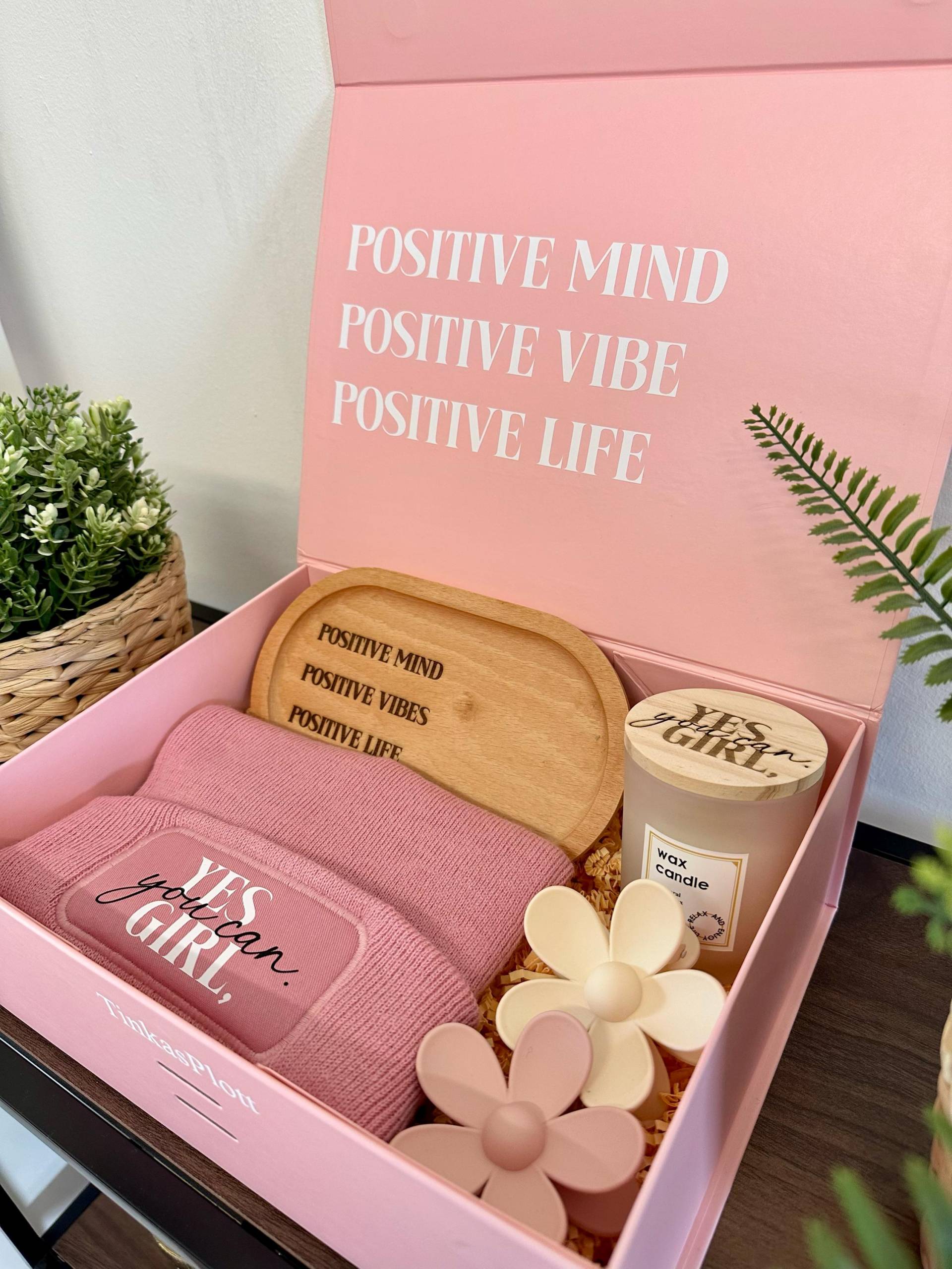 Geschenkbox Frau - Geschenk Für Sie Geschenkset Frauen Geschenkideen Yes Girl, You Can Freundin von Etsy - Tinkasplott