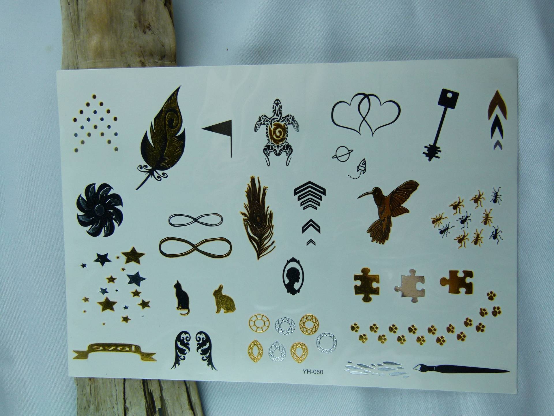 Nr. 060 - Temporary Tattoo in Gold Silber Schwarz Oberarmtattoo Körperschmuck Fake Armtattoo Körpertattoo Flügel Infinity Nr. 060 - Temporary Tattoo in Gold Silber Schwarz Oberarmtattoo Körperschmuck Fake Armtattoo Körpertattoo Flügel Infinity von Etsy - TinkyStarShop
