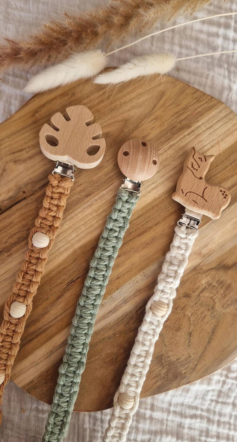 Handgemachte Makramee Schnullerkette - Mit/Ohne Perlen Boho Babyzubehör -Schnullerband Baby -Geschenk Zur Geburt von Etsy - TitiloobyKiki