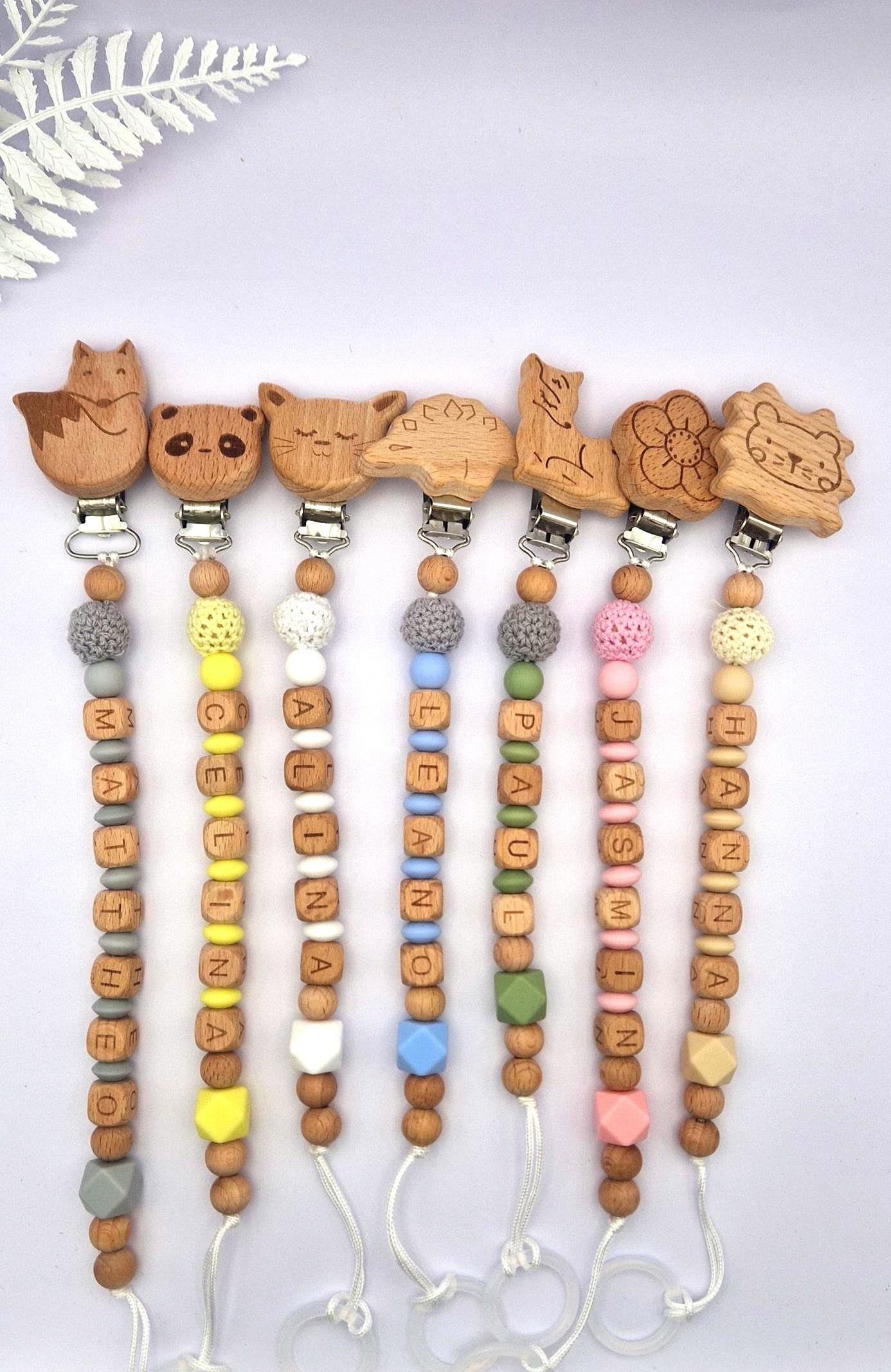 Personalisierte Schnullerkette Mit Namen | Aus Holz & Silikon Geschenk Zur Geburt, Taufe Liebevoll Handgefertigt Österreich Personalisierte Schnullerkette Mit Namen | Aus Holz & Silikon Geschenk Zur Geburt, Taufe Liebevoll Handgefertigt Österreich von Etsy - TitiloobyKiki