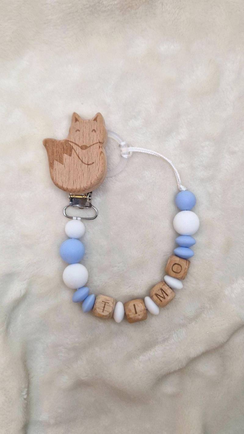 Schnullerkette Mit Namen - Personalisiert -Blau Aus Holz & Silikon | Geschenk Zur Geburt + Taufe Liebevoll Handgefertigt, Junge/Mädchen von Etsy - TitiloobyKiki